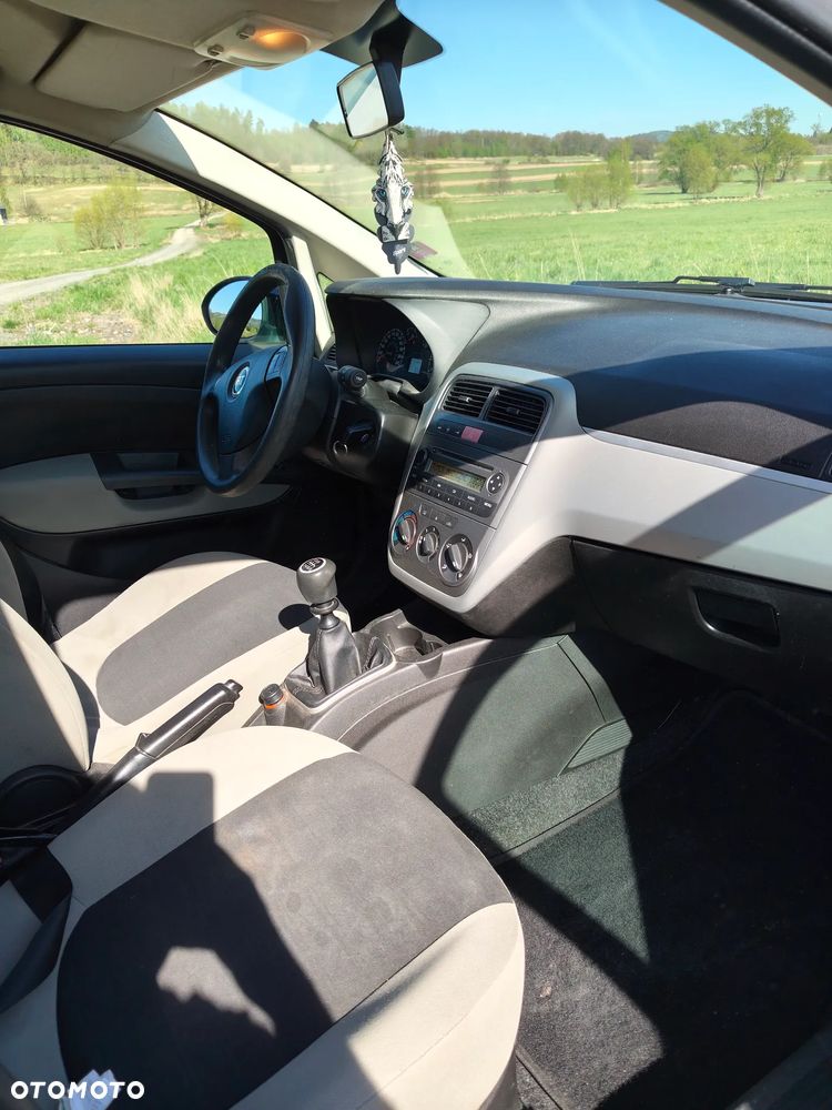 Fiat Punto - 6