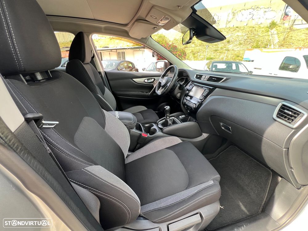 Nissan Qashqai 1.5 dCi Acenta Connect - 9