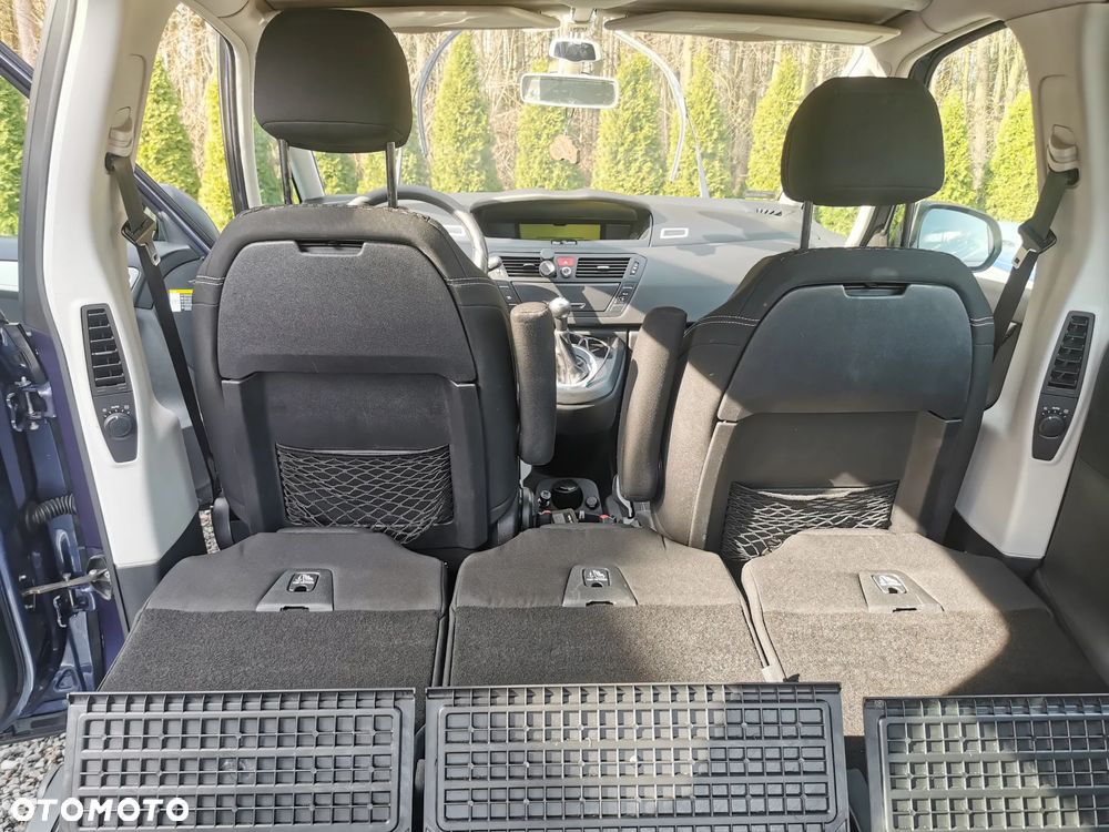 Citroën C4 Picasso - 21