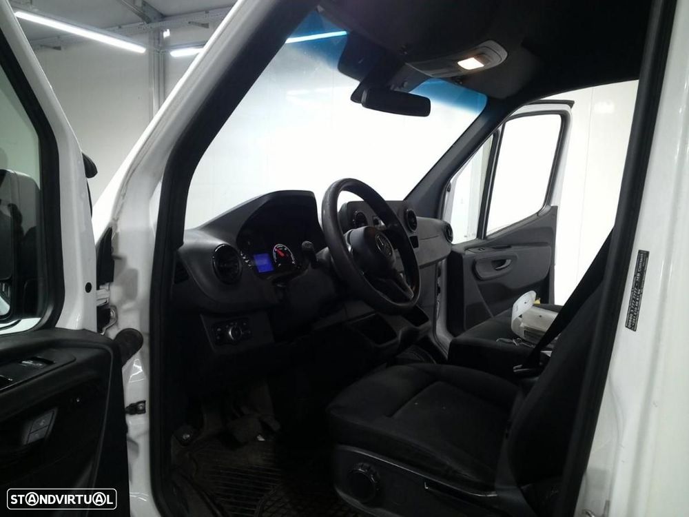 Mercedes-Benz E-SPRINTER 312/39 5d c/IVA - 4