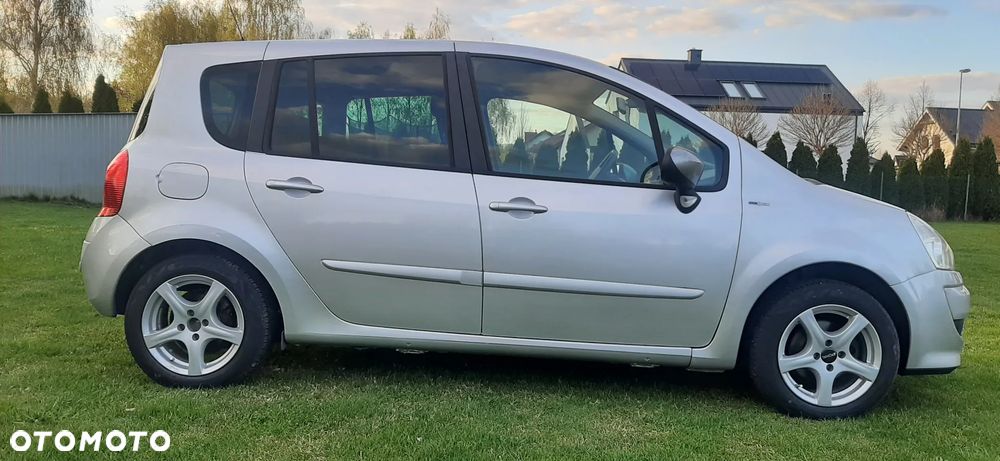 Renault Modus Grand 1.2 16V TCE Night and Day - 12