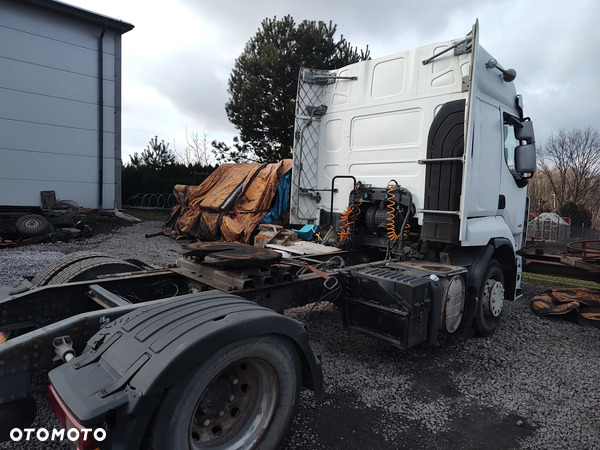 Renault Premium 460 eev