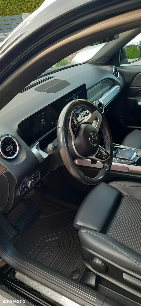Mercedes-Benz GLB 200 d 8G-DCT Progressive - 10