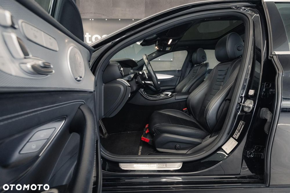 Mercedes-Benz Klasa E 220 d 4-Matic 9G-TRONIC - 14
