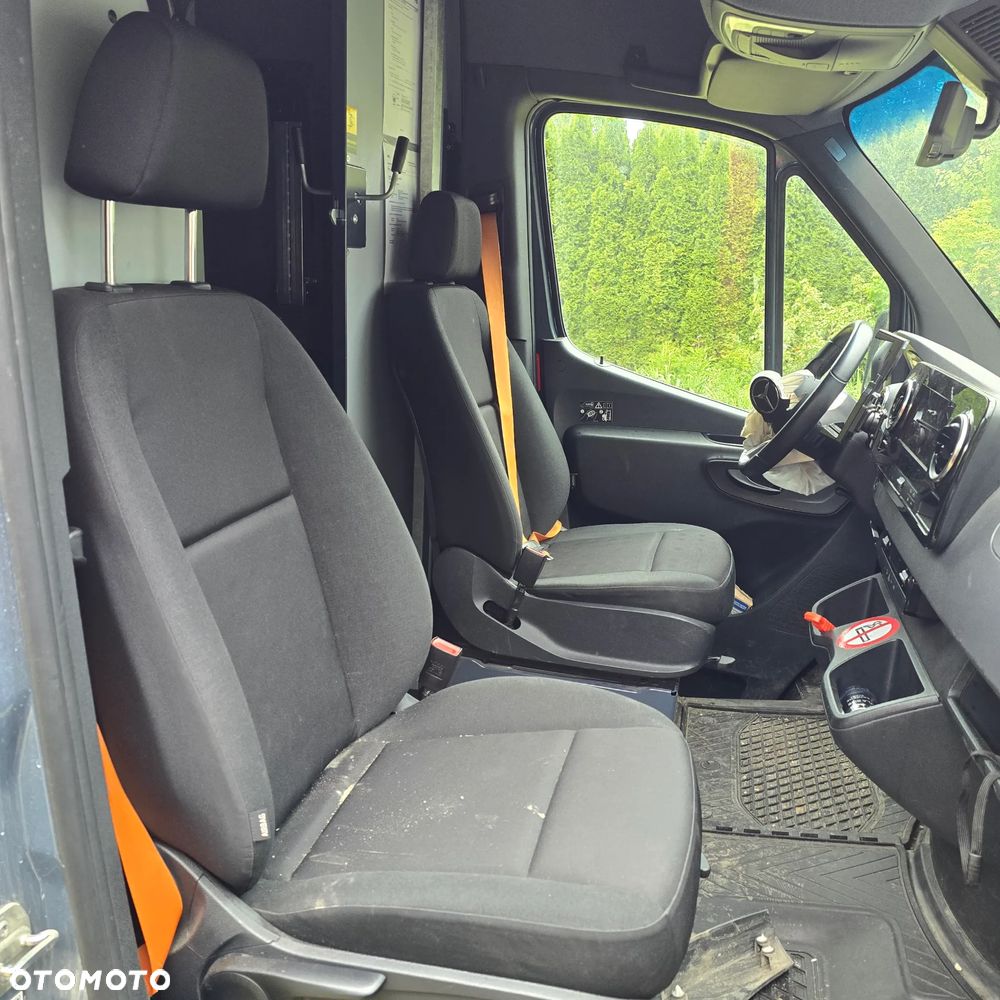 Mercedes-Benz sprinter - 15