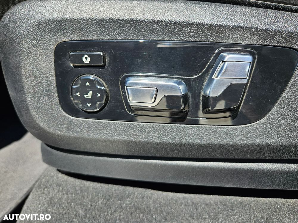 BMW X5 M M60i xDrive AT MHEV - 14