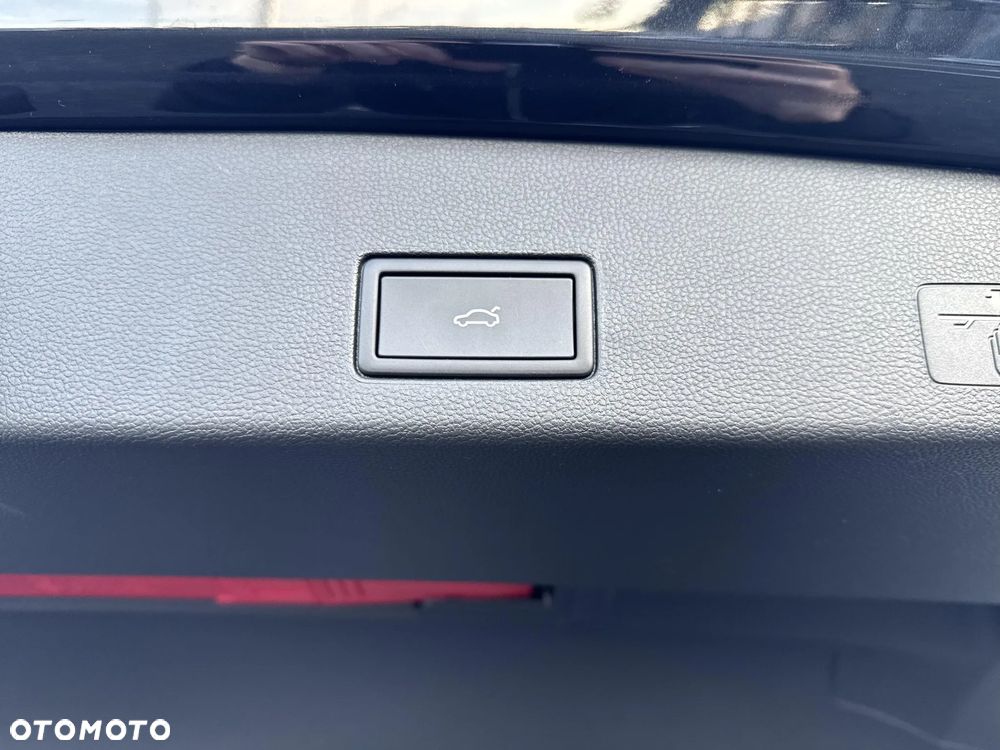 Volkswagen Golf Variant - 17