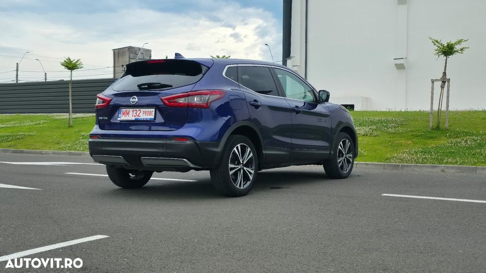 Nissan Qashqai 1.5 DCI N-Connecta - 22