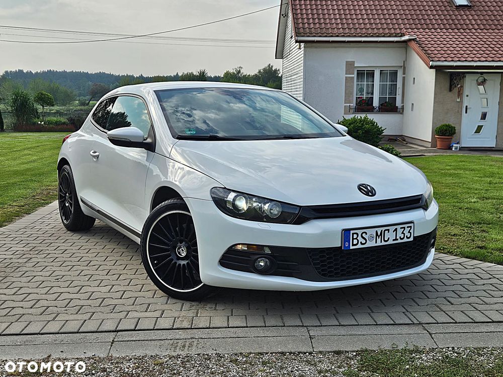 Volkswagen Scirocco 1.4 TSI DSG - 9