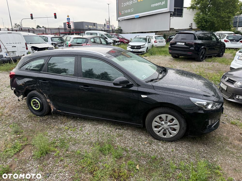 Hyundai i30 1.0 T-GDI Classic + DCT - 9