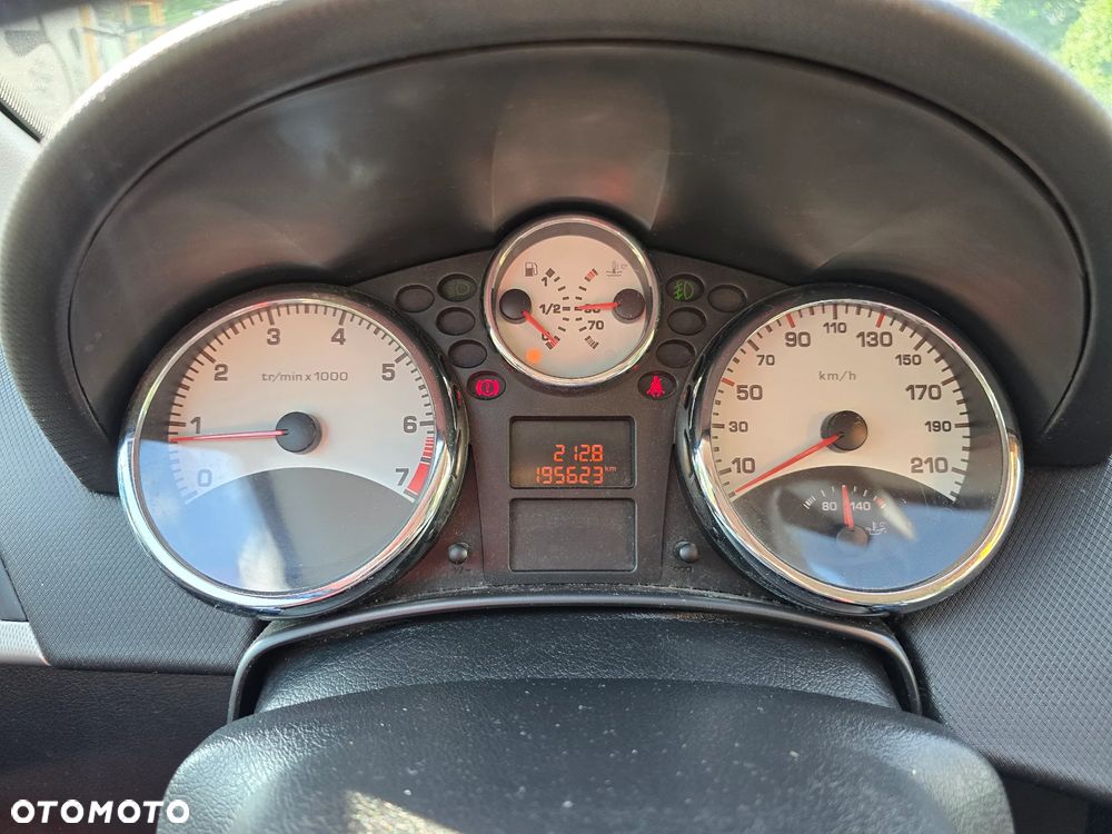 Peugeot 207 1.6 16V Sporty - 10