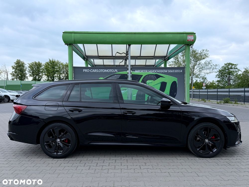 Skoda Octavia 2.0 TDI DSG RS - 11