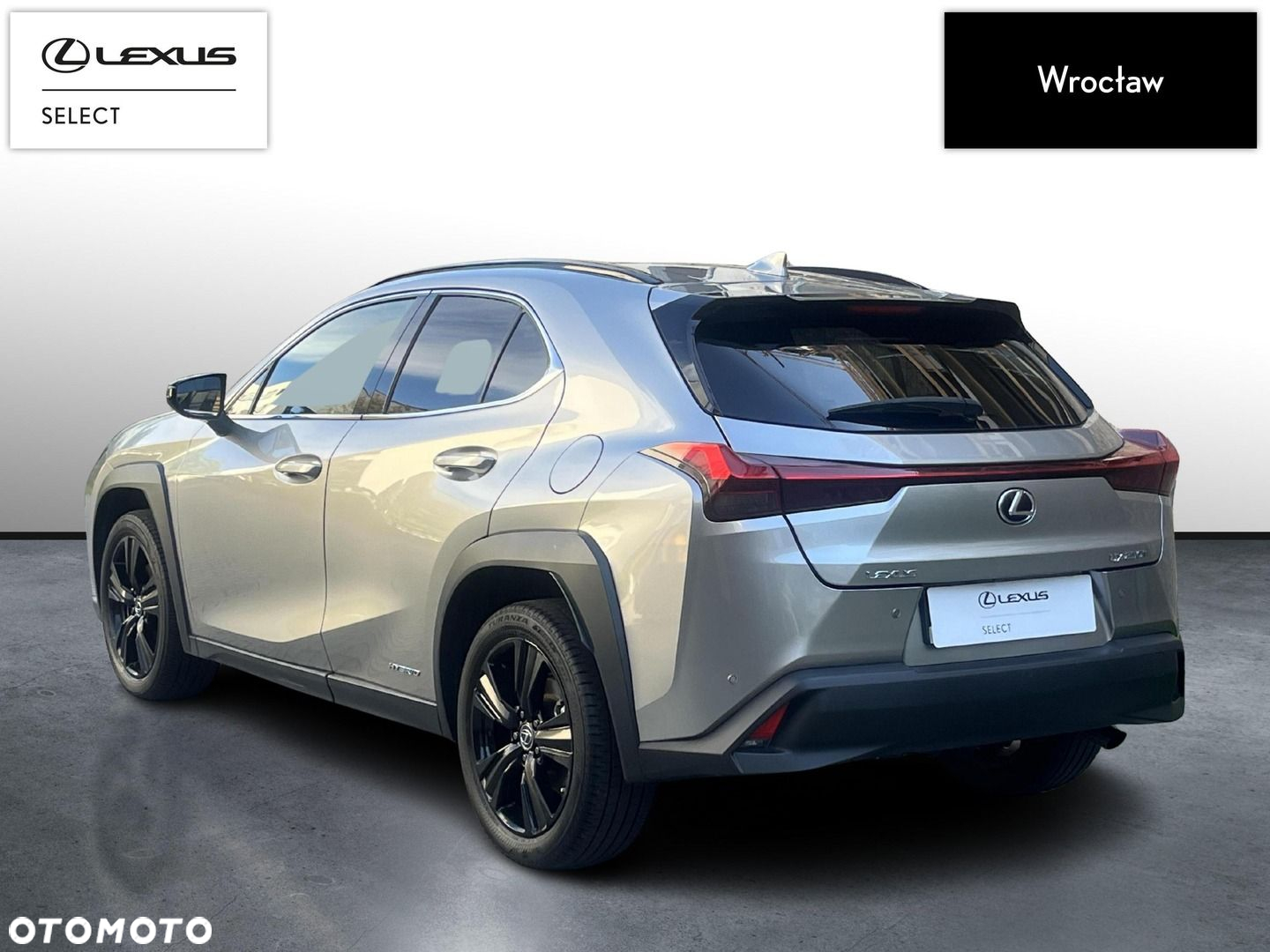 Lexus UX - 3