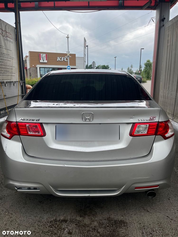 Honda Accord - 2