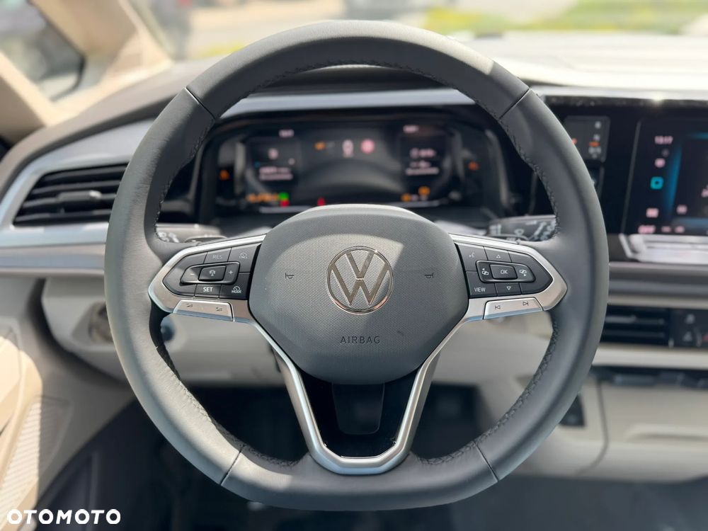 Volkswagen Multivan 2.0 TDI L2 Family DSG - 15