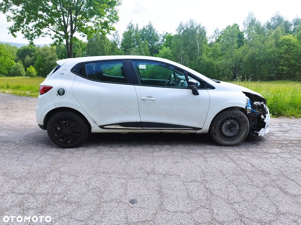 Renault Clio Energy dCi 90 Start & Stop LIMITED - 7
