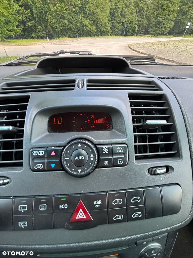Mercedes-Benz Vito - 35
