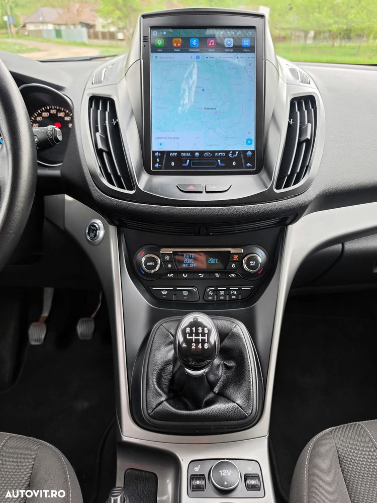 Ford Kuga 2.0 TDCi 2x4 Business Edition - 23