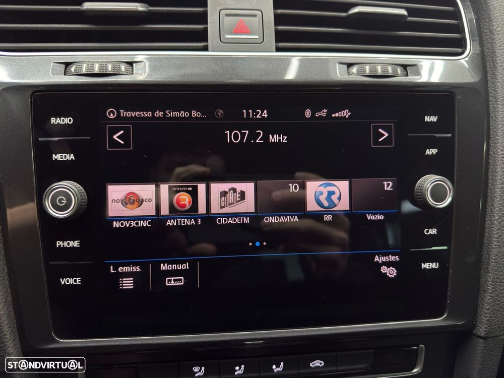 VW Golf 1.6 TDI Confortline DSG - 33