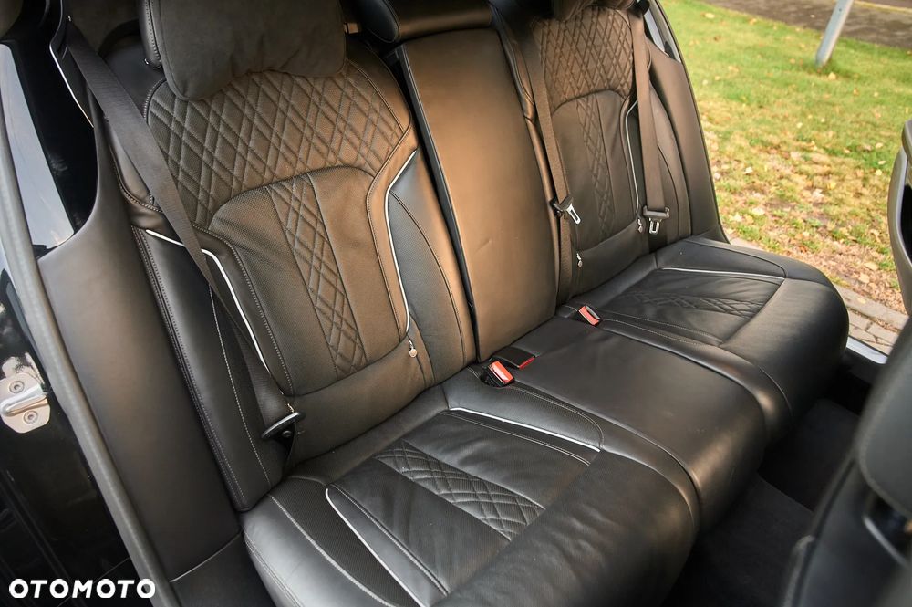 BMW Seria 7 740d xDrive mHEV sport - 23