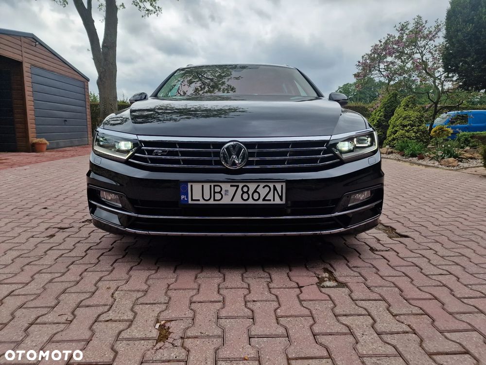 Volkswagen Passat - 2