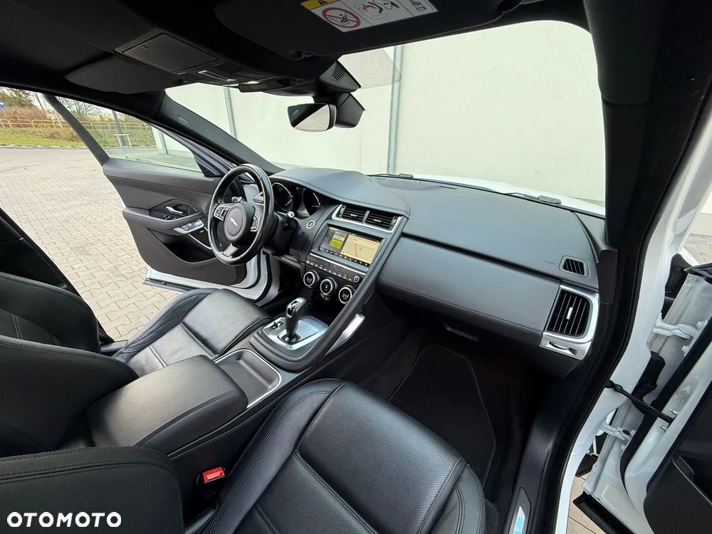 Jaguar E-Pace D180 AWD S - 17