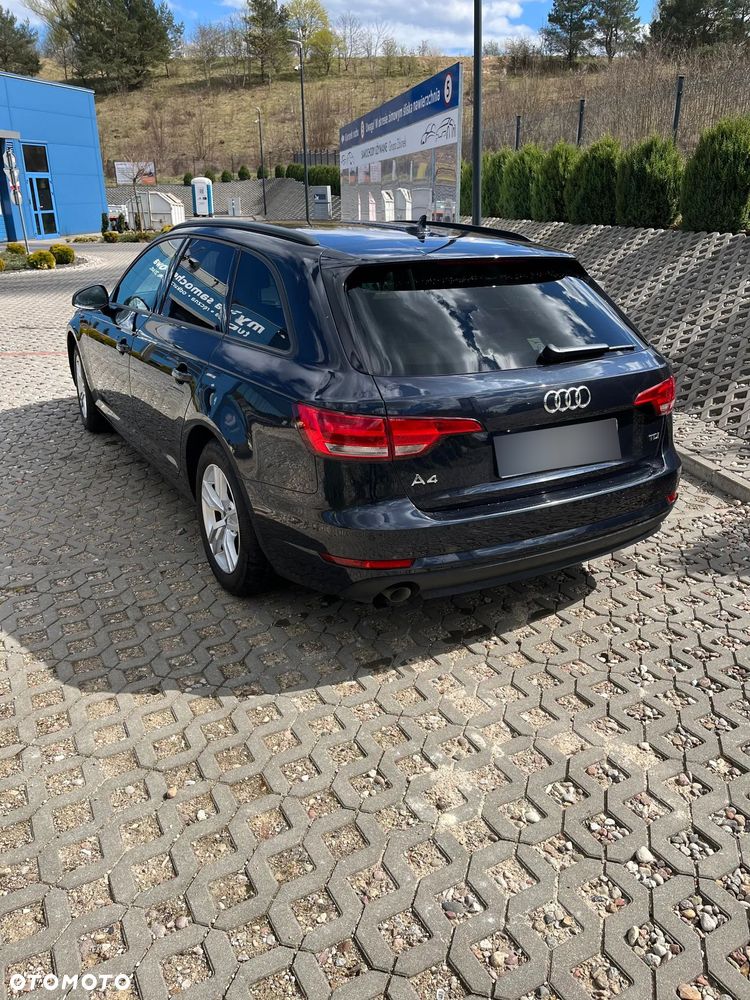 Audi A4 Avant 2.0 TDI - 12