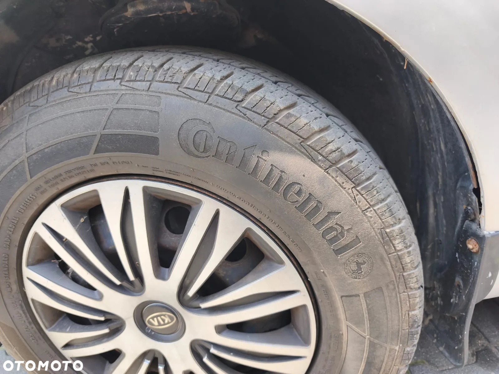 Kia Carnival - 13
