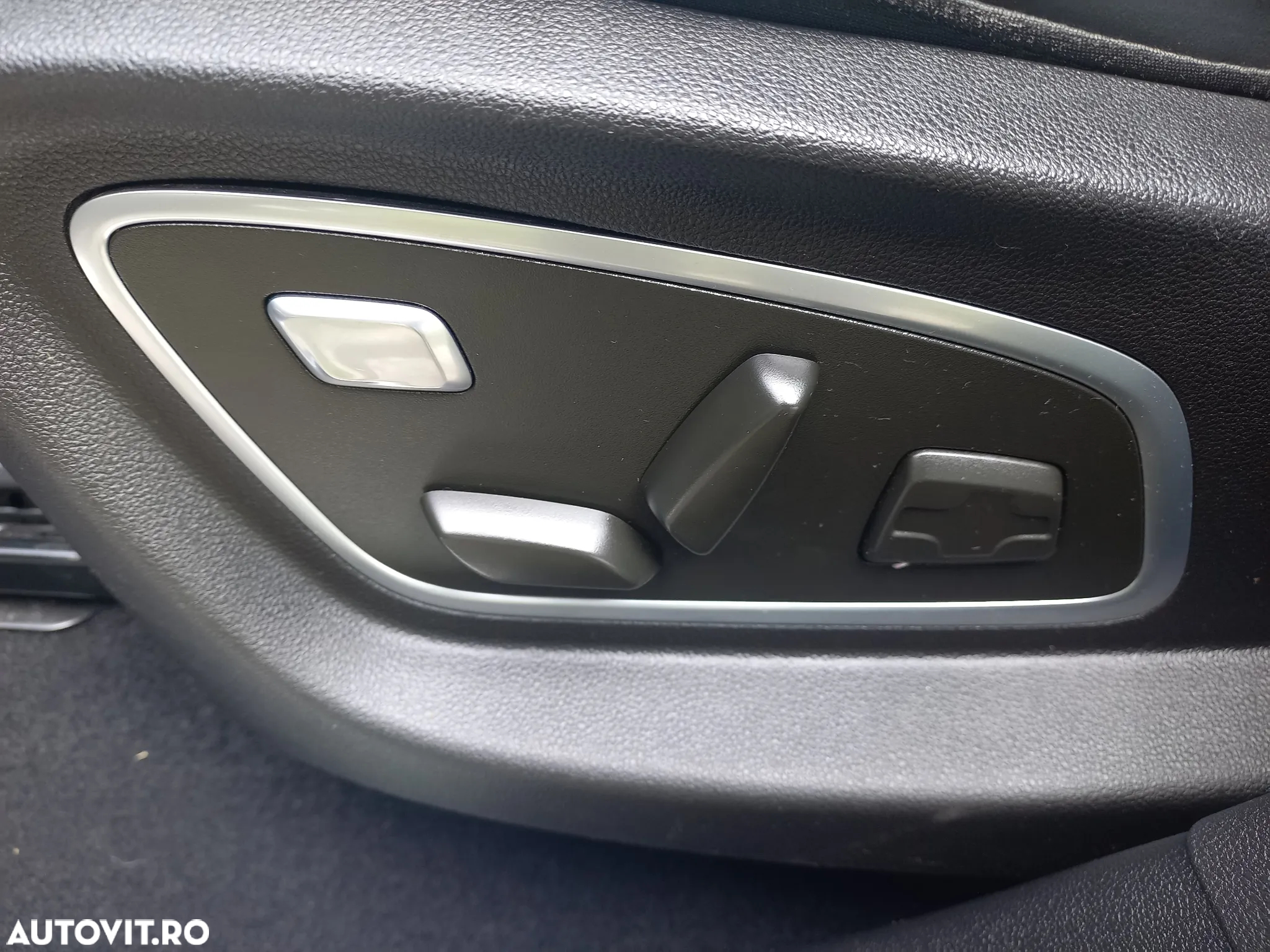 Renault Grand Scenic BLUE dCi 150 EDC BOSE EDITION - 28