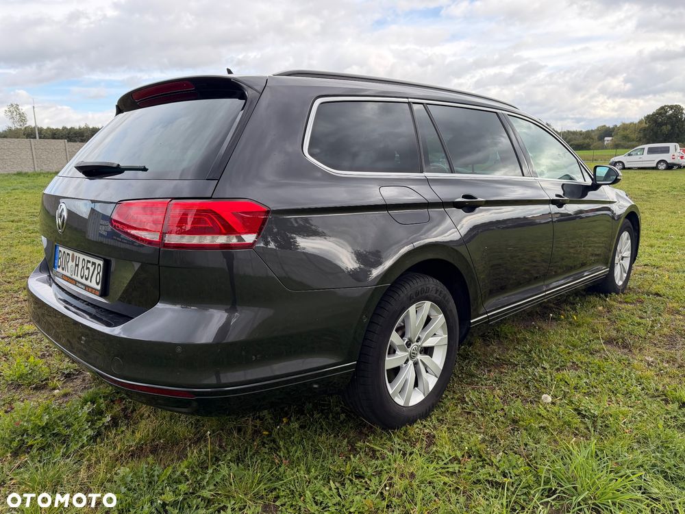 Volkswagen Passat Variant - 9