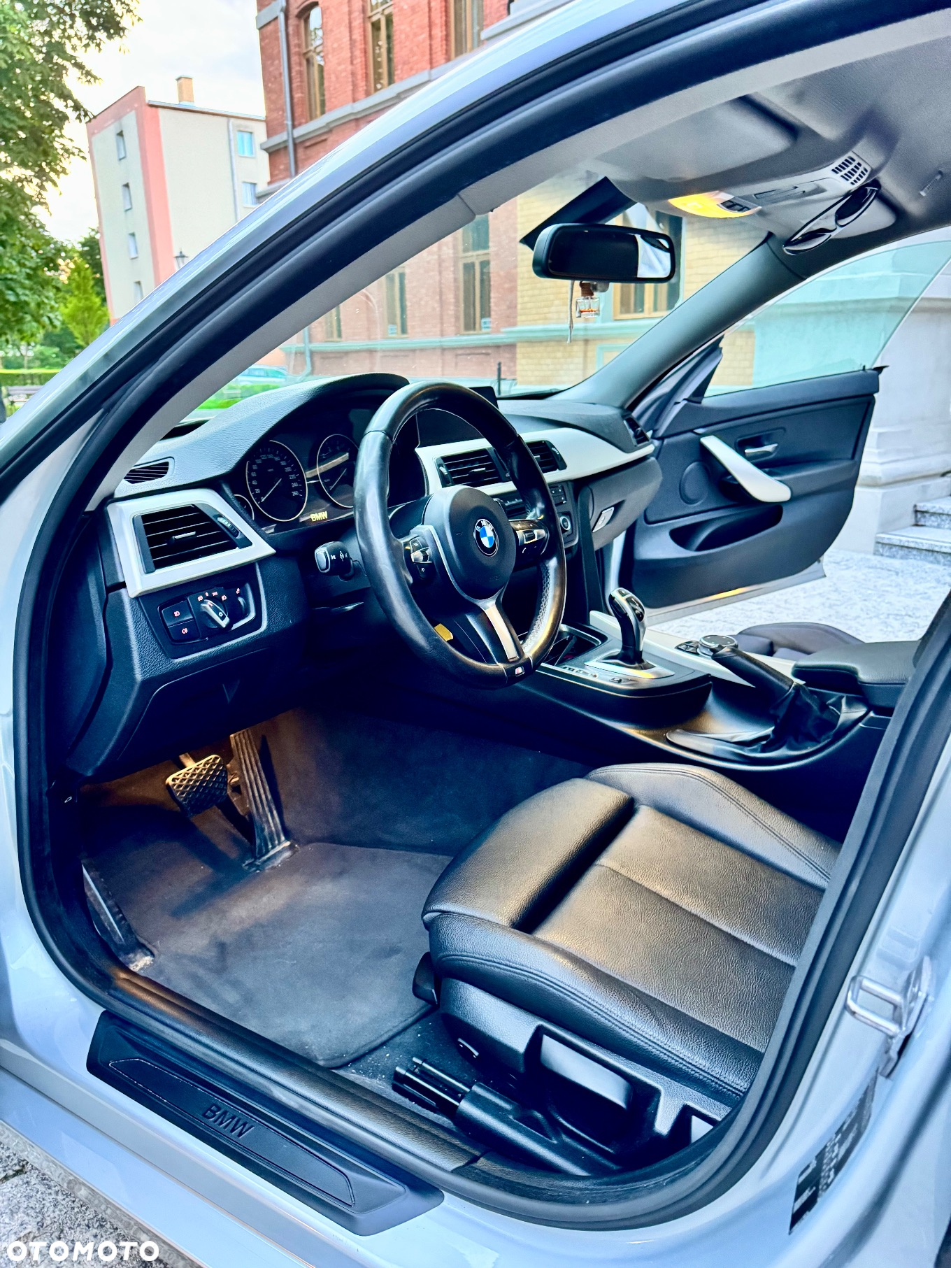 BMW Seria 4 420i Gran Coupe - 28