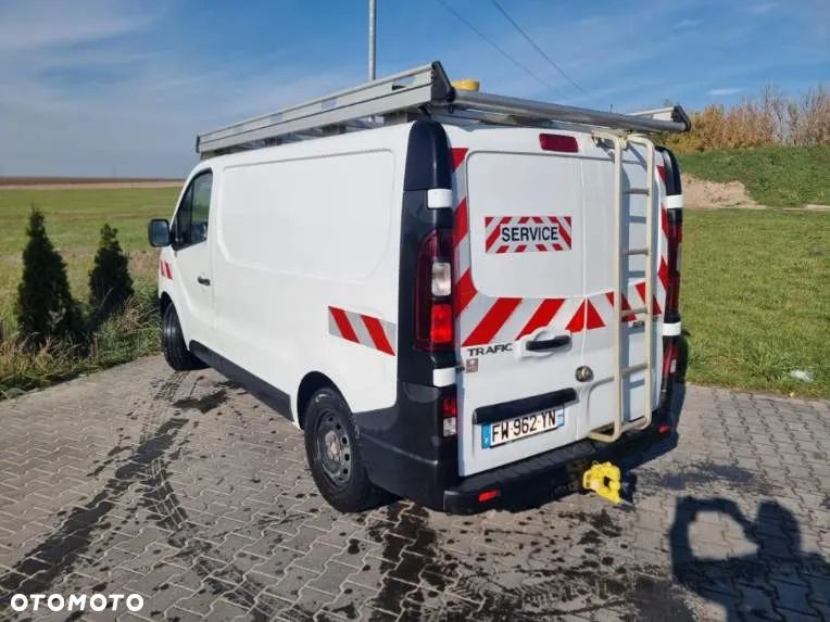 Renault Trafic - 4