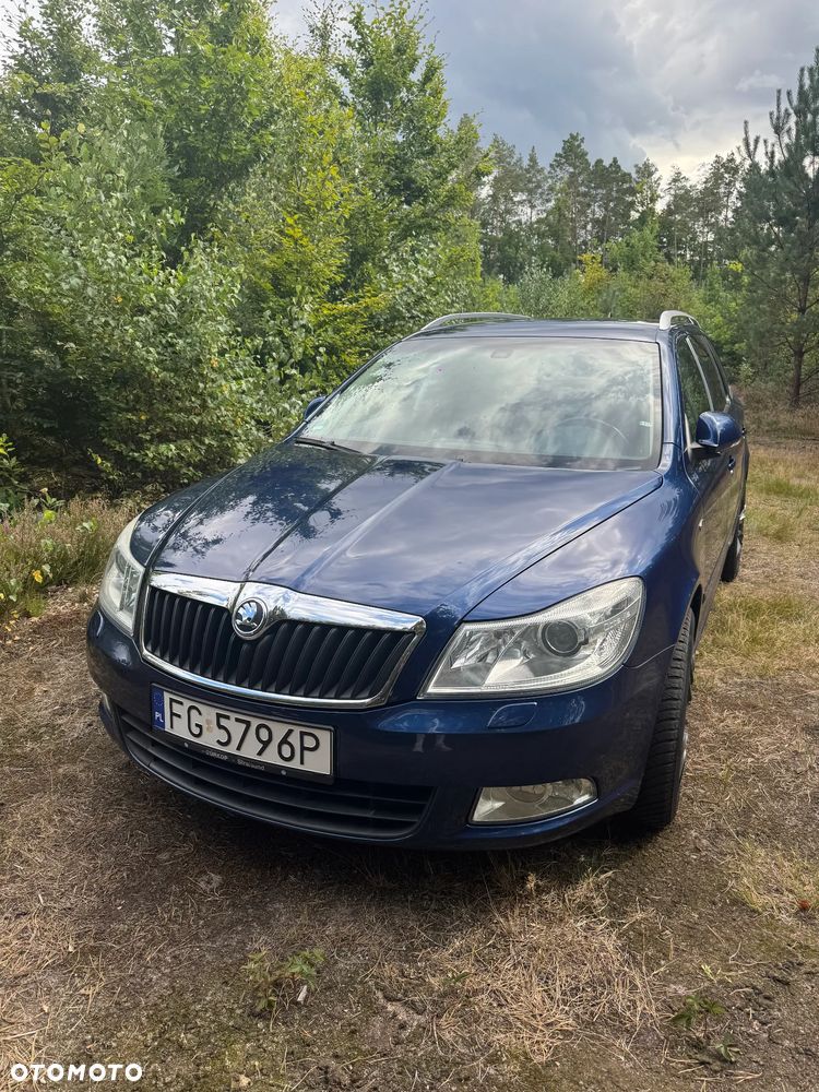 Skoda Octavia 1.8 TSI L&K DSG - 2