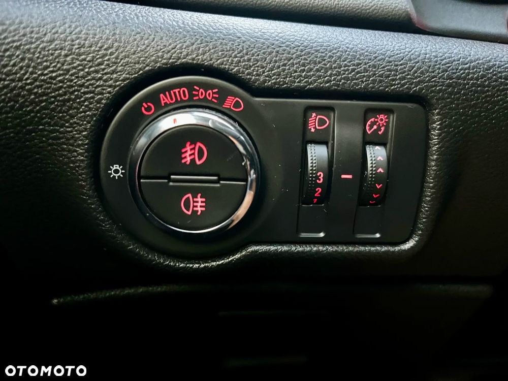 Opel Astra - 19