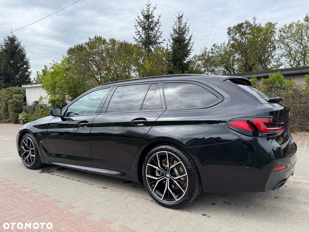 BMW Seria 5 520d xDrive M Sport sport - 3
