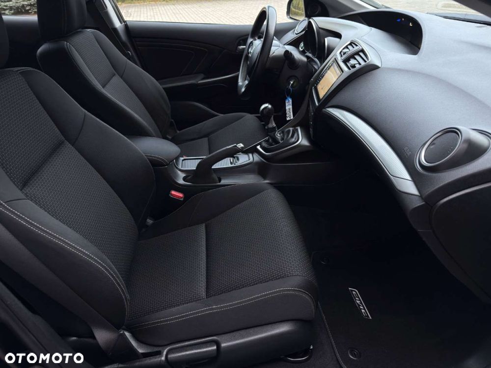 Honda Civic 1.4 i-VTEC Elegance - 29