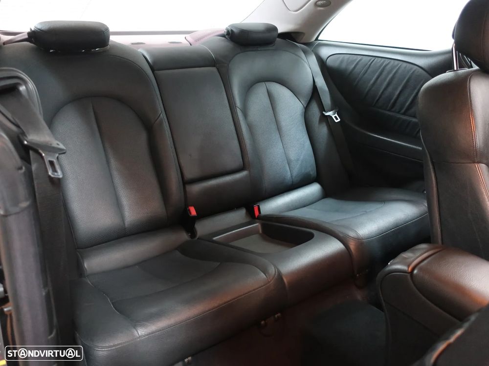 Mercedes-Benz CLK 270 - 26
