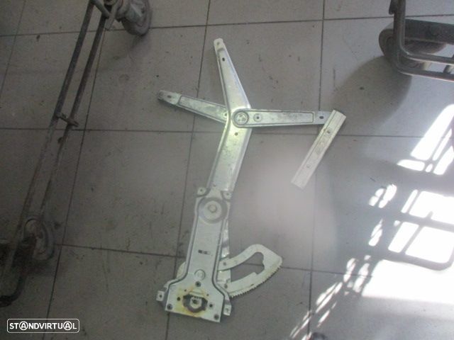 Elevador Sem Motor ELEVSM1572 SAAB 900 1996 3P FD - 1