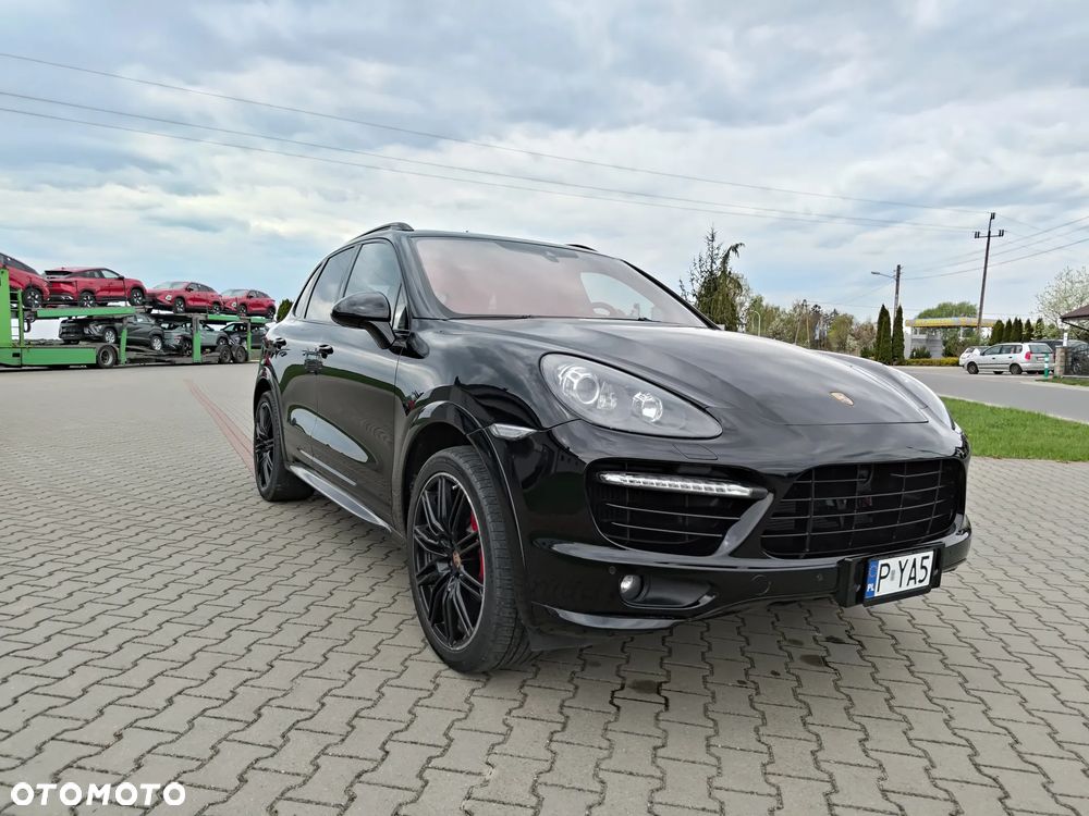 Porsche Cayenne Turbo Tiptronic S - 7