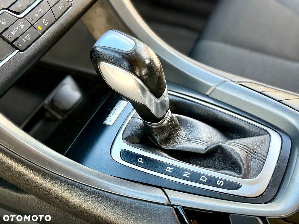 Ford Mondeo - 23