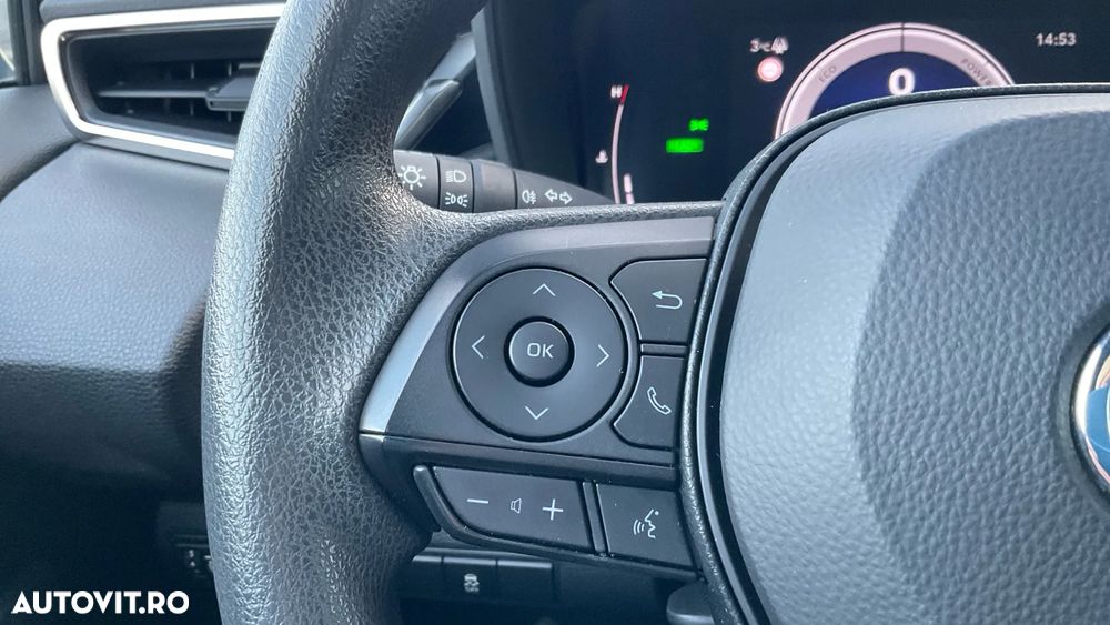 Toyota Corolla 1.8 Business Edition - 28