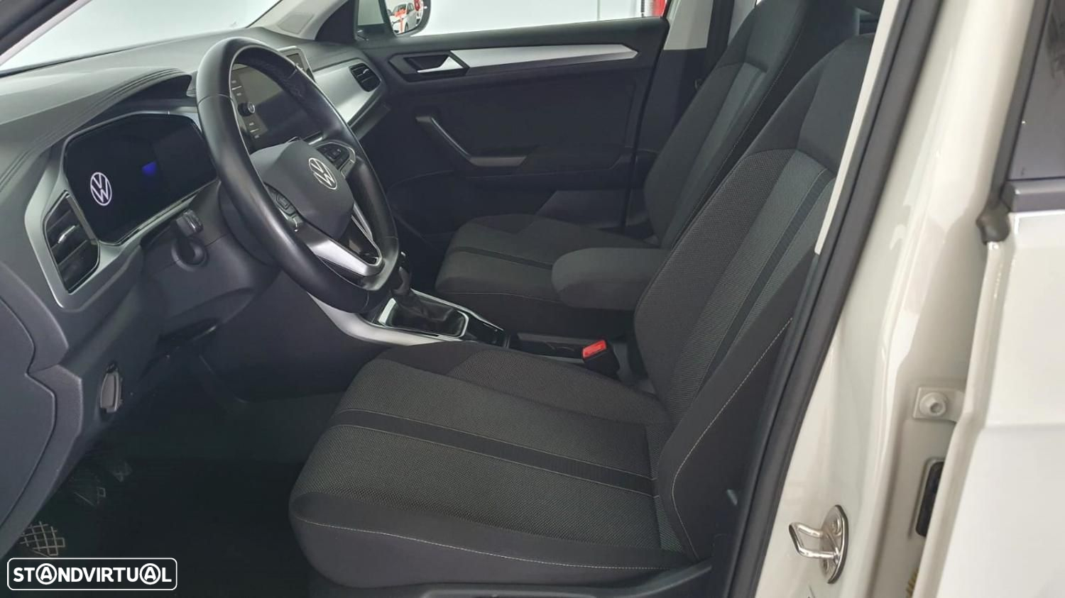 VW T-Roc 1.0 TSI Life - 12