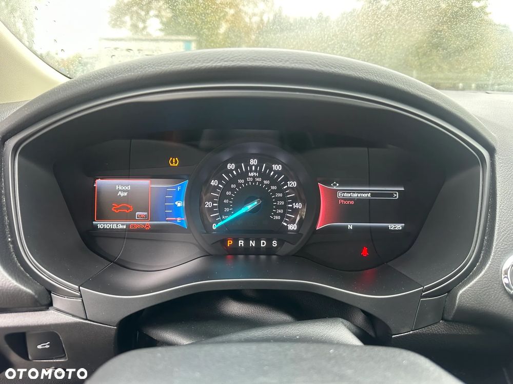 Ford Fusion - 13
