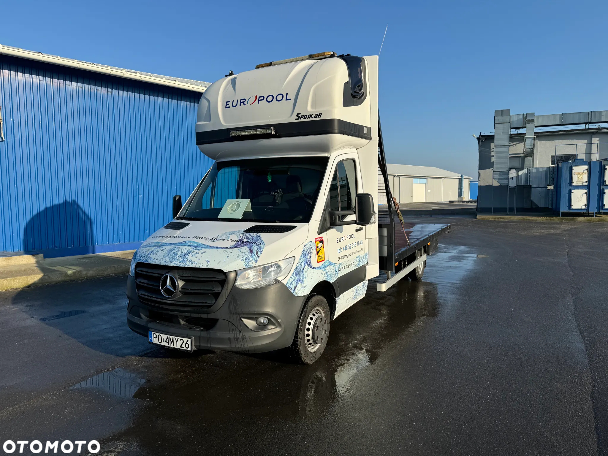 Mercedes-Benz Sprinter - 2