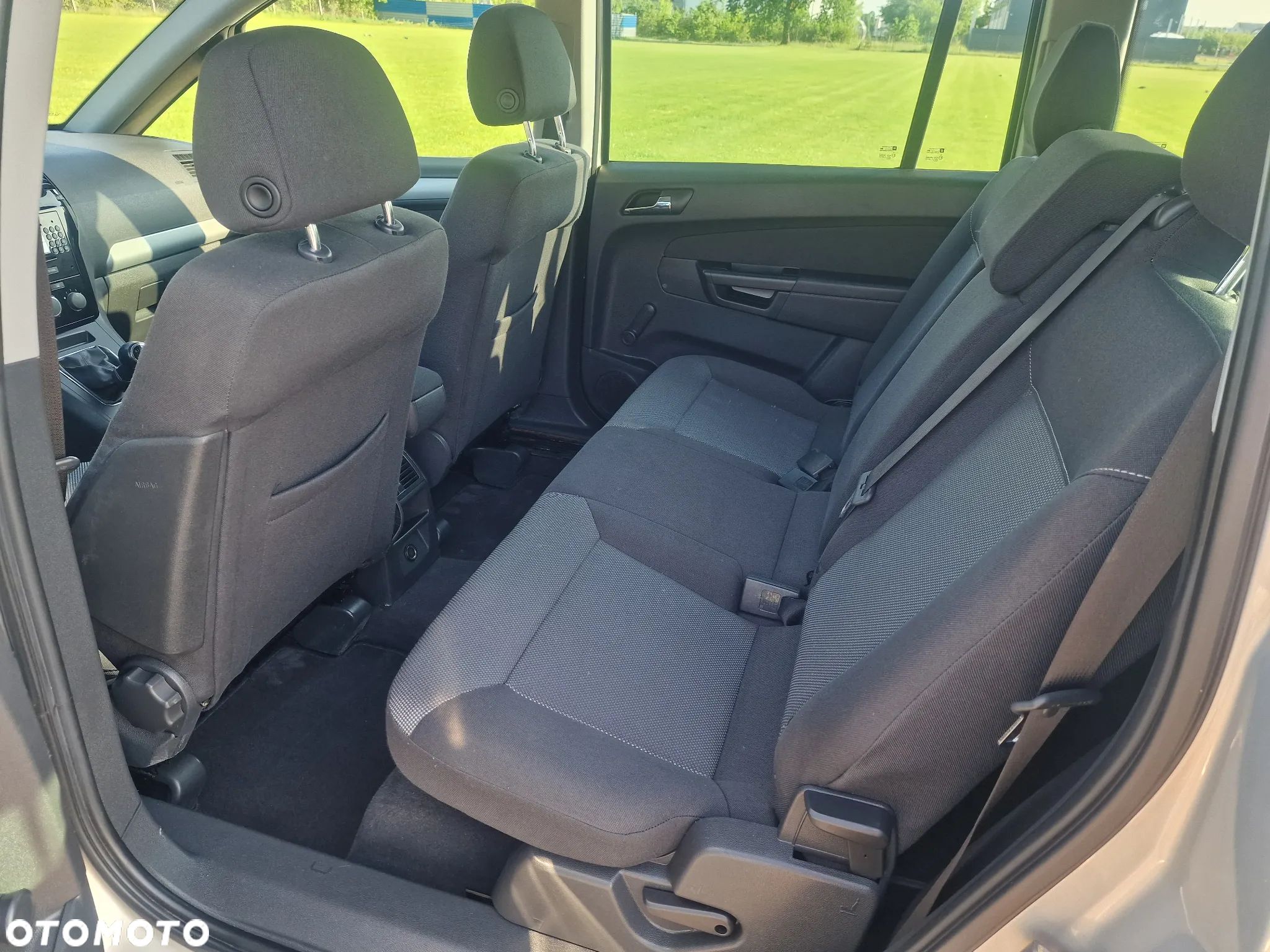 Opel Zafira 1.6 Cosmo - 10