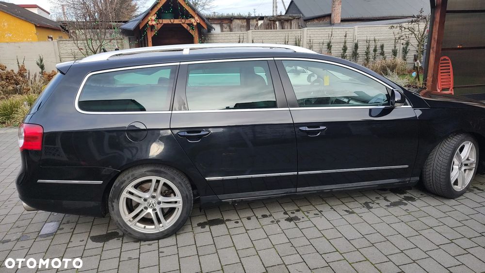 Volkswagen Passat 3.2 V6 FSI 4Mot Comfortline DSG - 5