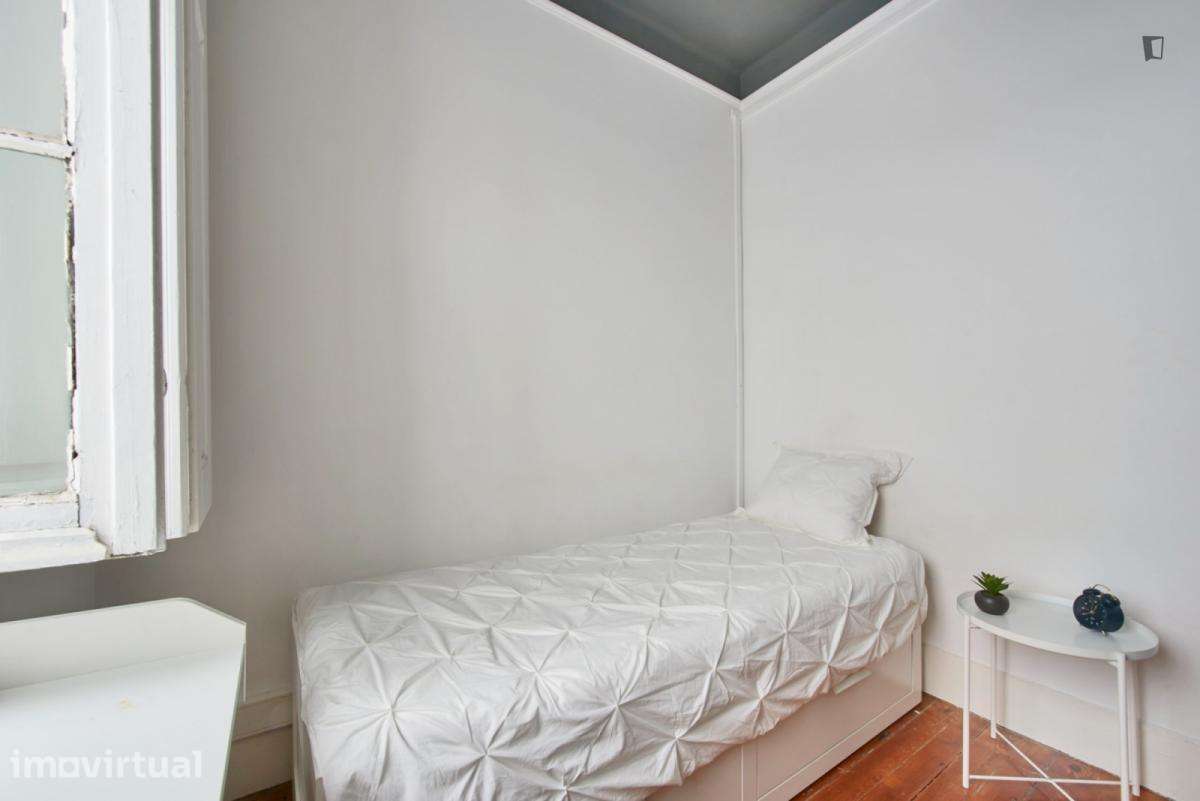 Quarto - localizado em Arroios Lisbon - Grande imagem: 3/20
