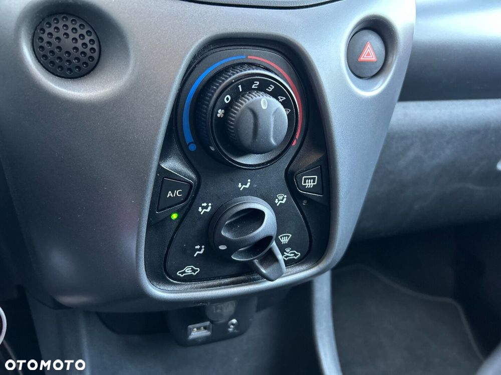 Toyota Aygo - 18