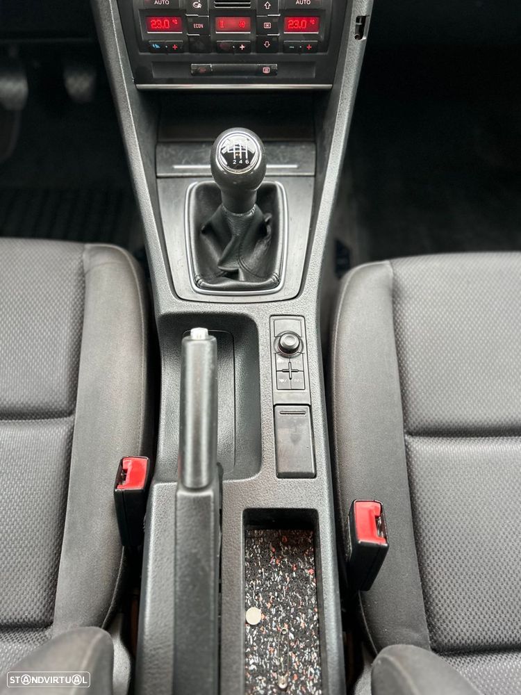 Audi A4 Avant 1.9 TDI M6 Sport - 14