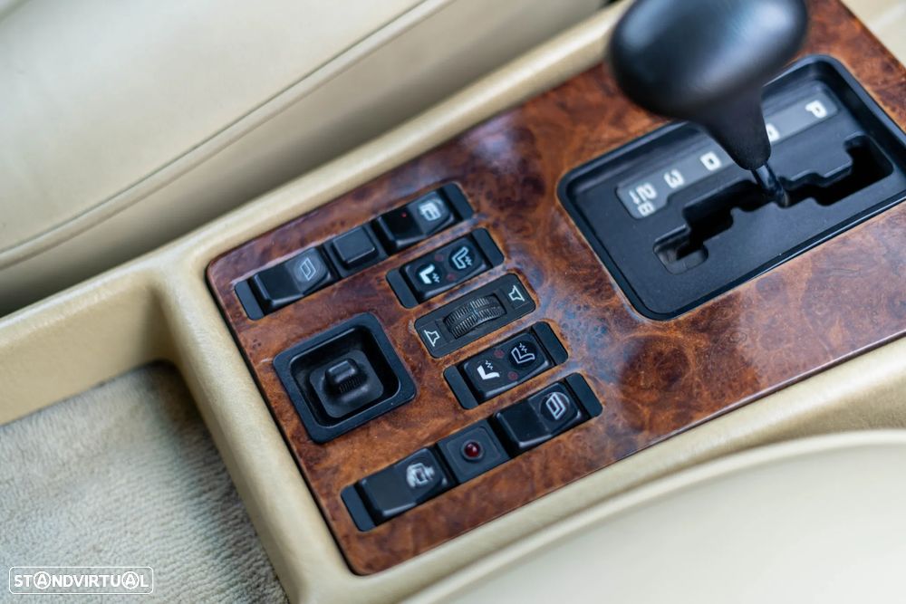 Mercedes-Benz W126 (1979-1992) 500 SEC - 40